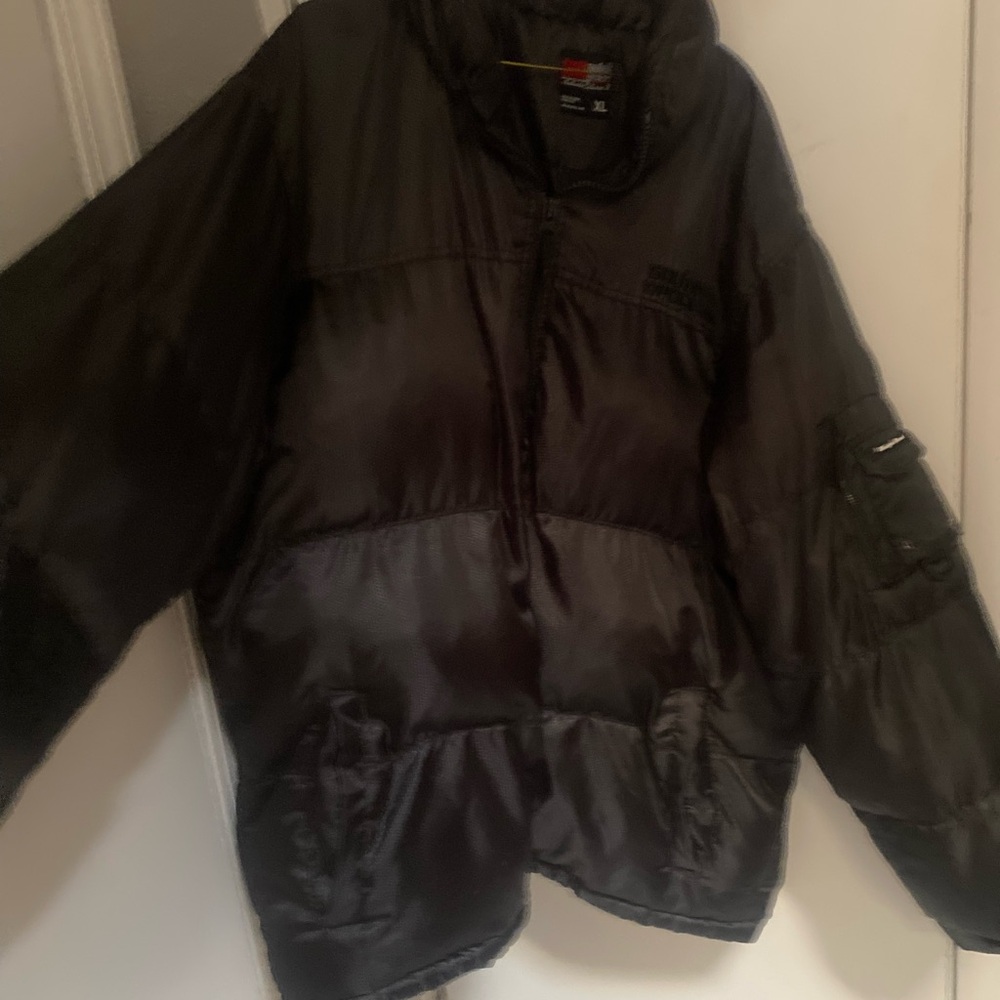 Men’s South Pole puffer jacket